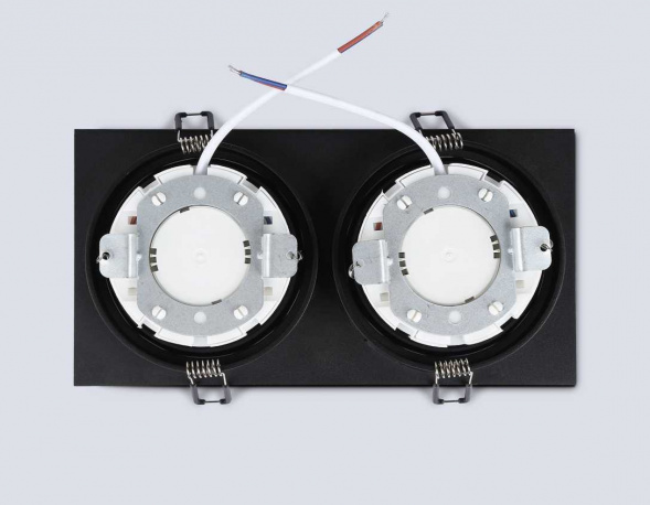 Светильник встраиваемый Ambrella Light TN51827