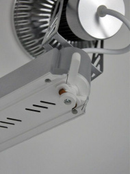 Трековый светодиодный светильник Elvan ST-01-15x1W-WH