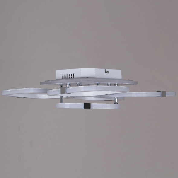 Потолочная светодиодная люстра Reluce 06321-3.3-05 WH+CR (RGB)