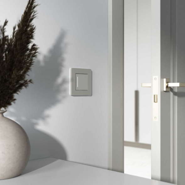 Сенсорный выключатель одноклавишный с подсветкой (дымчатый) W4512014/ a069762