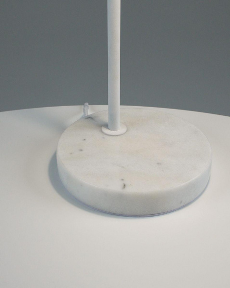 Настольная лампа Moderli Omaha V11063-1T