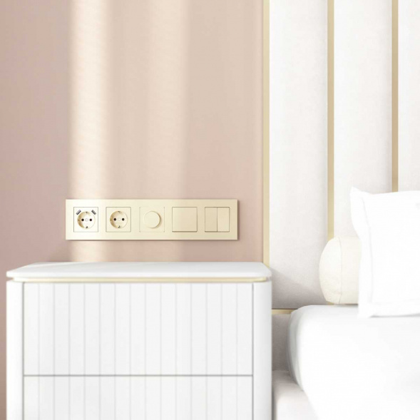 Выключатель одноклавишный проходной Werkel шампань W1112011 4690389157103