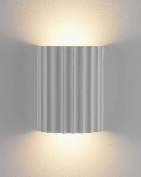 Светильник настенный светодиодный Moderli Bailey V11220-WL