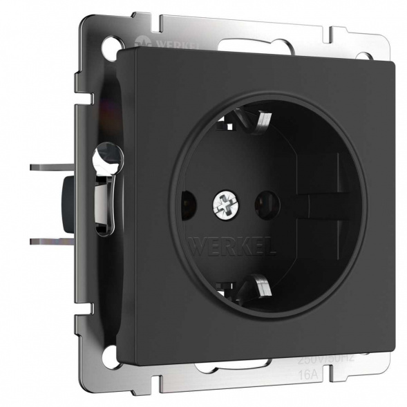 Розетка Werkel с заземлением и шторками черный матовый W1171108 4690389156885
