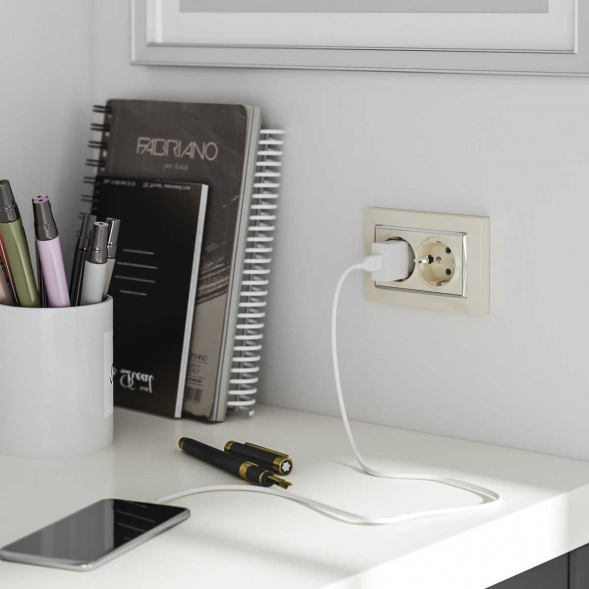 Розетка двойная с заземлением Werkel слоновая кость W1172003 4690389155840