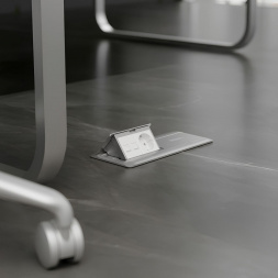 Модульная розетка с заземлением и шторками Werkel белый W1171160 4690389211744