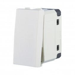 Выключатель-кнопка LK Studio 45х22,5мм (схема 1T) 16 A, 250 B (белый) LK45 850504-1