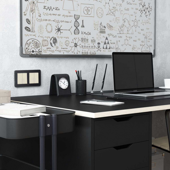 Рамка Werkel Platinum на 2 поста черный алюминий W0022608 4690389184451