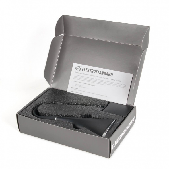 Настольная лампа Elektrostandard Elara черный a037526