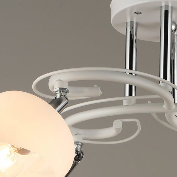 Потолочная люстра Reluce 04861-0.3-04 WT+CH