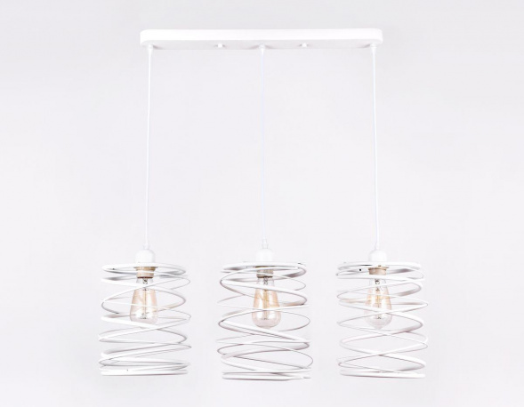 Подвесной светильник Ambrella light Traditional TR8402