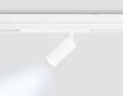 Трековый светодиодный светильник Ambrella Light Track System Magnetic 220V GL1211