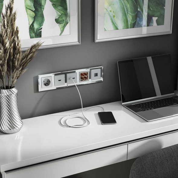 Розетка Werkel a050880