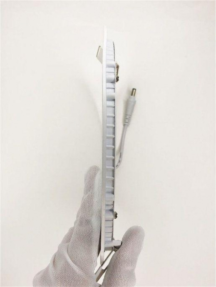 Встраиваемый светодиодный светильник Elvan VLS-102R-18W-NH