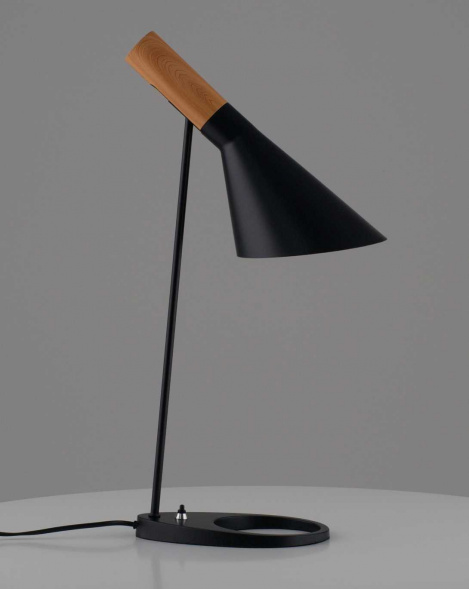 Лампа настольная Moderli Turin V11333-1T