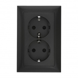 Розетка LK Studio двойная прямая с з/к, со шторками (черный бархат) LK60 863708-1