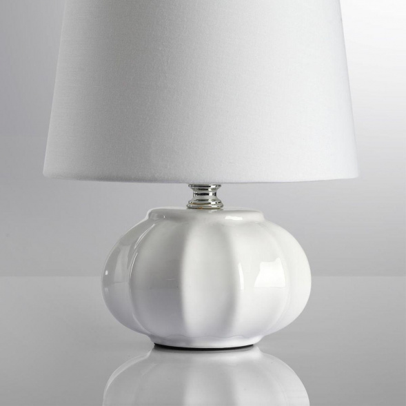 Настольная лампа Lumion Moderni Hama 8145/1T