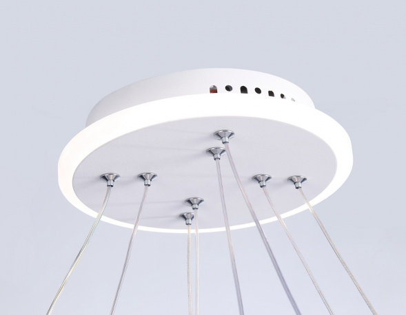 Подвесная светодиодная люстра Ambrella light Comfort LineTech FL66321