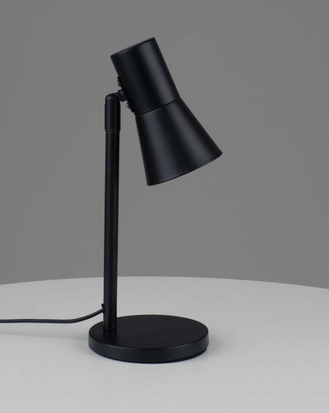 Лампа настольная Moderli Melro V11323-1T