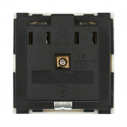 Розетка LK Studio с з/к, со шторками матовая поверхность (белый) LK45 851404-1