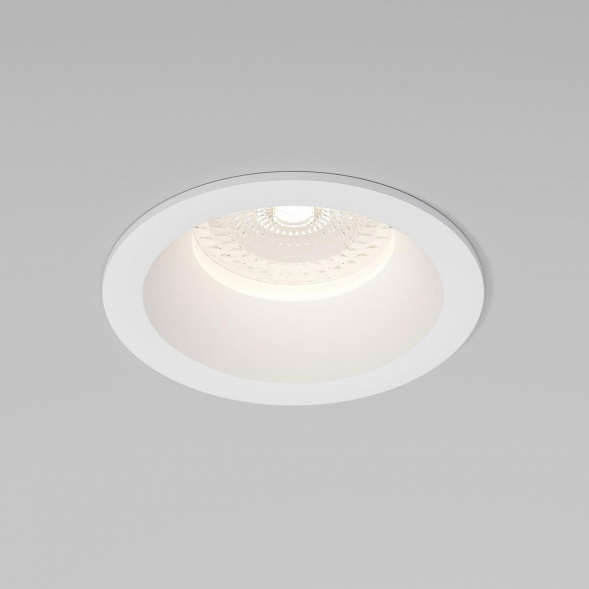 Встраиваемый светильник Elektrostandard 25058/01 a067712