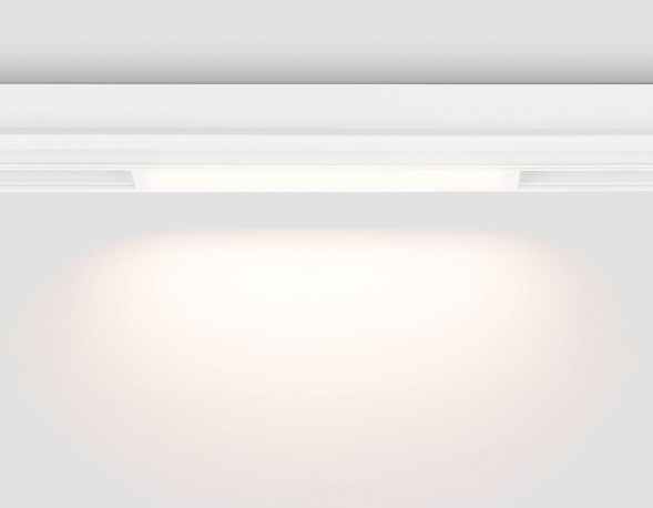 Трековый светодиодный светильник Ambrella Light Track System Magnetic 220V GL1261