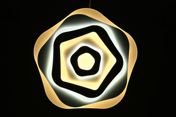 Потолочная светодиодная люстра Omnilux Azzano OML-07407-304