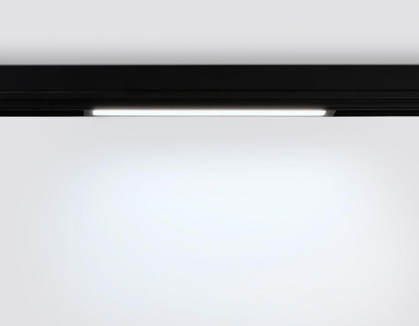 Трековый светодиодный светильник Ambrella Light Track System Magnetic 220V GL1272