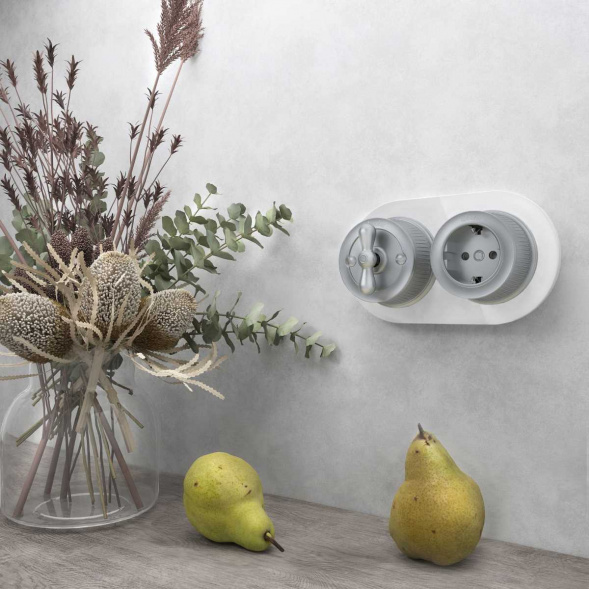 Рамка Werkel на 2 поста Favorit Runda белый W0025101 4690389166440